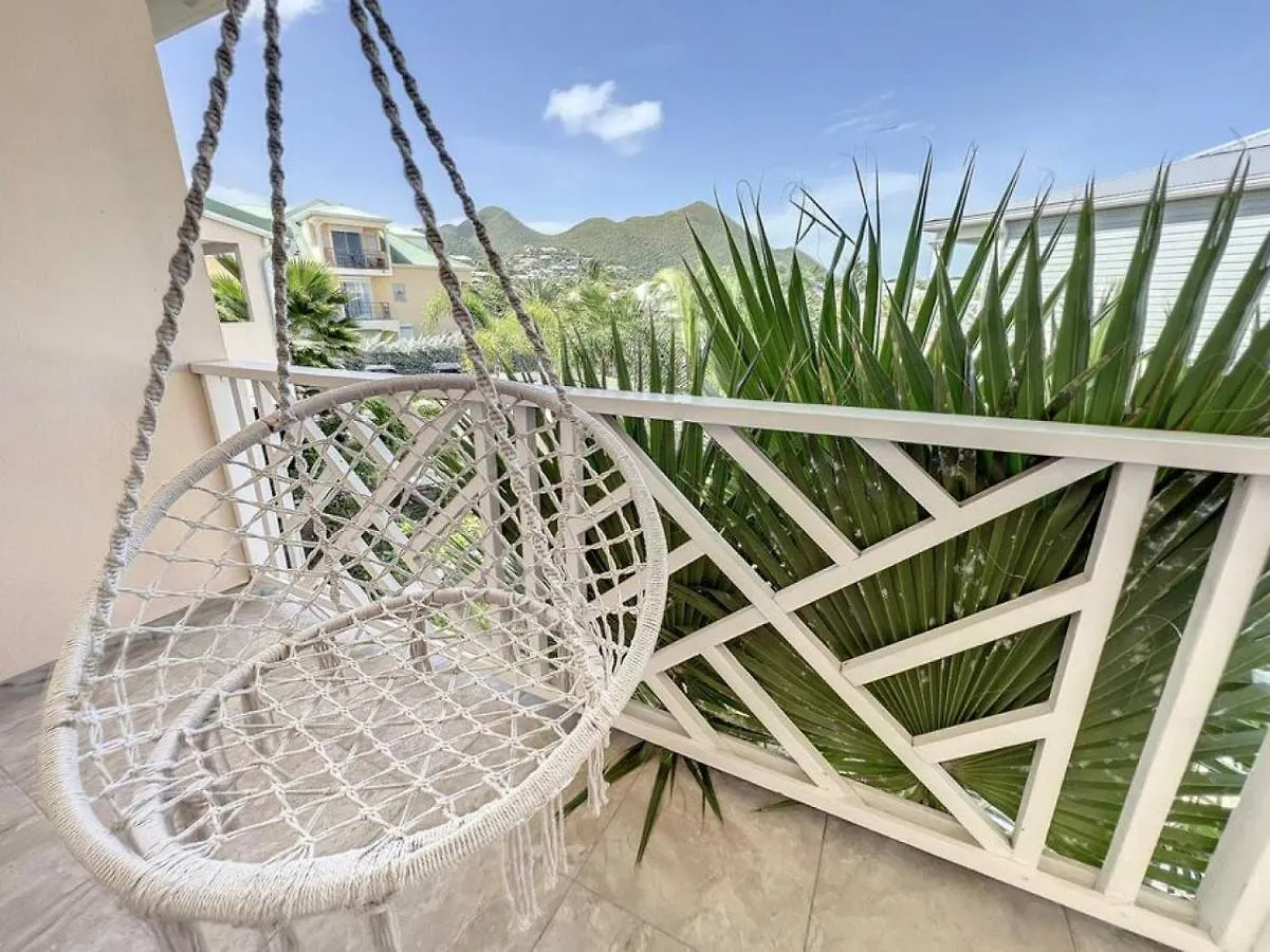 Villa Carpe Diem Sea Front Pool Orient Bay 度假居